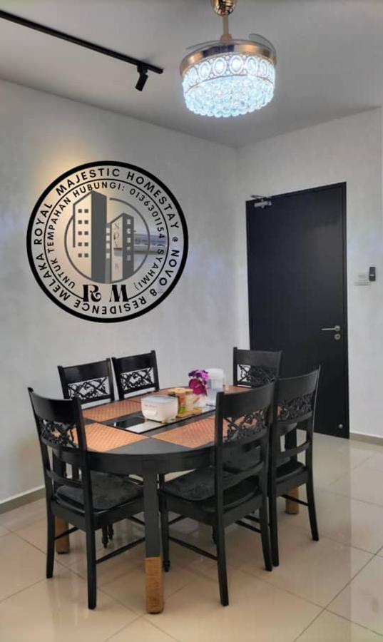 Formuslimonly Royal Majestic Homestay Novo 8 Residence Melaka Екстериор снимка